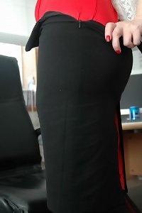 large hooters chick with a s&m snatch plumbed while railing on top of man